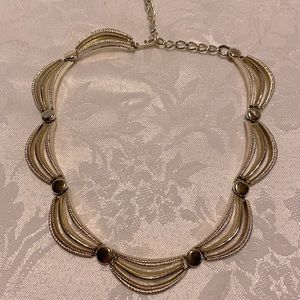 REDUCED Creative necklace design  lays nicely 12-14”